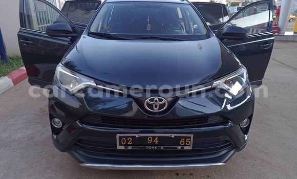 Acheter Occasion Voiture Toyota RAV4 Noir à Yaoundé, Central Cameroon Acheter Occasion Voiture Toyota RAV4 Noir à Yaoundé, Central Cameroon