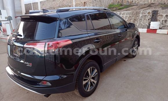 Acheter Occasion Voiture Toyota RAV4 Noir à Yaoundé, Central Cameroon Acheter Occasion Voiture Toyota RAV4 Noir à Yaoundé, Central Cameroon