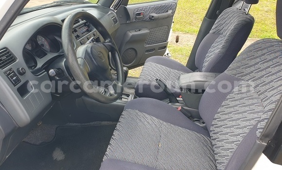 Acheter Occasion Voiture Toyota RAV4 Blanc à Yaoundé, Central Cameroon Acheter Occasion Voiture Toyota RAV4 Blanc à Yaoundé, Central Cameroon