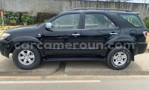 Acheter Occasion Voiture Toyota Fortuner Noir à Douala, Littoral Cameroon Acheter Occasion Voiture Toyota Fortuner Noir à Douala, Littoral Cameroon