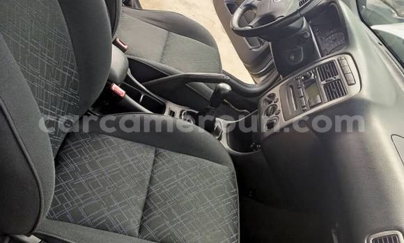 Acheter Occasion Voiture Toyota Avensis Verso Gris à Douala, Littoral Cameroon Acheter Occasion Voiture Toyota Avensis Verso Gris à Douala, Littoral Cameroon