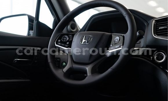 Sayi Sabo Honda Pilot Black Mota in Douala a Ƙasar Kamaru