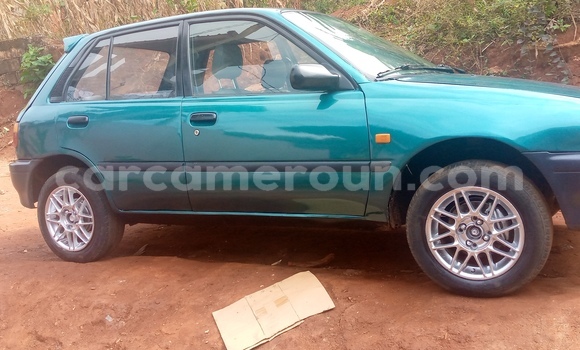 Acheter Occasion Voiture Toyota Starlet Vert à Yaoundé, Central Cameroon