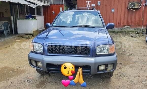Acheter Occasion Voiture Nissan Pathfinder Bleu à Douala, Littoral Cameroon Acheter Occasion Voiture Nissan Pathfinder Bleu à Douala, Littoral Cameroon