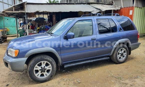 Acheter Occasion Voiture Nissan Pathfinder Bleu à Douala, Littoral Cameroon Acheter Occasion Voiture Nissan Pathfinder Bleu à Douala, Littoral Cameroon