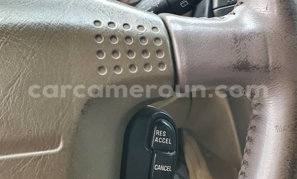 Acheter Occasion Voiture Nissan Pathfinder Bleu à Douala, Littoral Cameroon Acheter Occasion Voiture Nissan Pathfinder Bleu à Douala, Littoral Cameroon