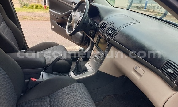 Acheter Occasion Voiture Toyota Avensis Noir à Yaoundé, Central Cameroon Acheter Occasion Voiture Toyota Avensis Noir à Yaoundé, Central Cameroon