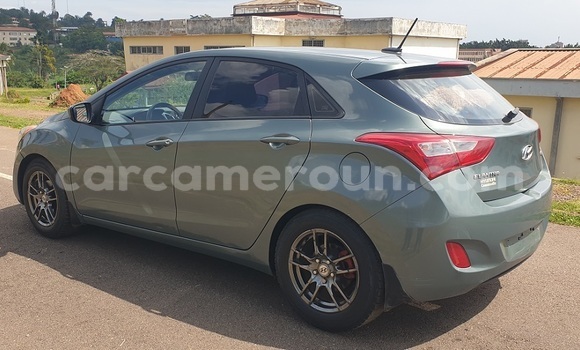 Buy Used Hyundai Elantra Silver Car in Yaounde in Central Cameroon Buy Used Hyundai Elantra Silver Car in Yaounde in Central Cameroon