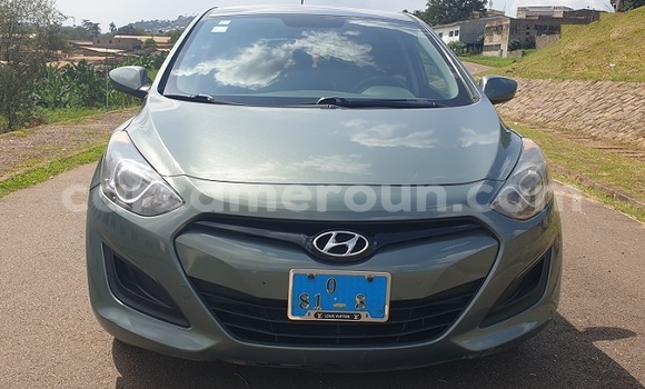 Buy Used Hyundai Elantra Silver Car in Yaounde in Central Cameroon Buy Used Hyundai Elantra Silver Car in Yaounde in Central Cameroon