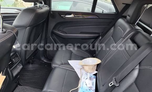Acheter Occasion Voiture Mercedes‒Benz ML–Class Noir à Yaoundé, Central Cameroon Acheter Occasion Voiture Mercedes‒Benz ML–Class Noir à Yaoundé, Central Cameroon