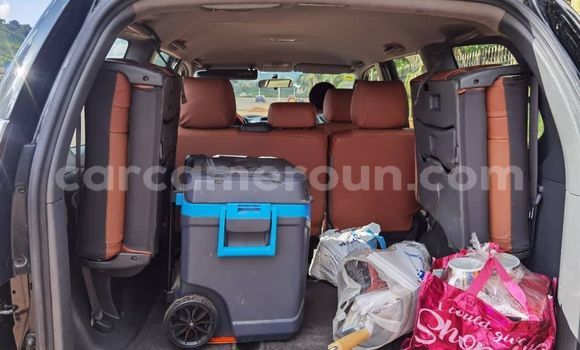 Acheter Occasion Voiture Toyota Land Cruiser Prado Bleu à Yaoundé, Central Cameroon Acheter Occasion Voiture Toyota Land Cruiser Prado Bleu à Yaoundé, Central Cameroon