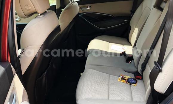 Acheter Occasion Voiture Hyundai Santa Fe Rouge à Yaoundé, Central Cameroon Acheter Occasion Voiture Hyundai Santa Fe Rouge à Yaoundé, Central Cameroon