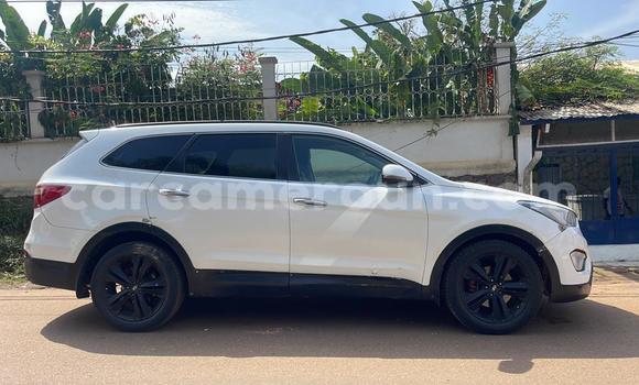 Buy Used Hyundai Santa Fe White Car in Yaounde in Central Cameroon Buy Used Hyundai Santa Fe White Car in Yaounde in Central Cameroon
