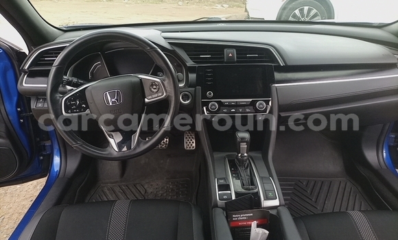 Acheter Import Voiture Honda Civic Bleu à Douala, Littoral Cameroon Acheter Import Voiture Honda Civic Bleu à Douala, Littoral Cameroon