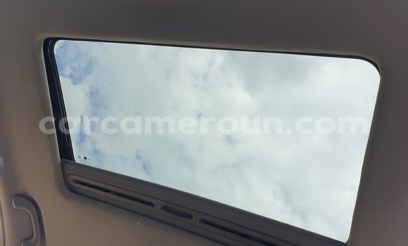 Sayi Na hannu Kia Sorento Azurfa Mota in Yaounde a Babban Kamaru Sayi Na hannu Kia Sorento Azurfa Mota in Yaounde a Babban Kamaru