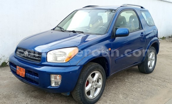 Acheter Occasion Voiture Toyota RAV4 Bleu à Douala, Littoral Cameroon Acheter Occasion Voiture Toyota RAV4 Bleu à Douala, Littoral Cameroon