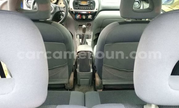 Acheter Occasion Voiture Toyota RAV4 Bleu à Douala, Littoral Cameroon Acheter Occasion Voiture Toyota RAV4 Bleu à Douala, Littoral Cameroon