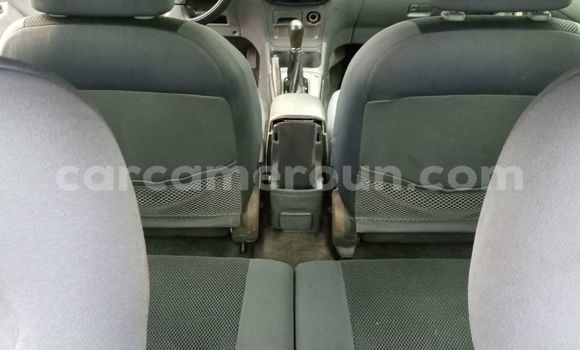 Acheter Occasion Voiture Toyota RAV4 Bleu à Douala, Littoral Cameroon Acheter Occasion Voiture Toyota RAV4 Bleu à Douala, Littoral Cameroon