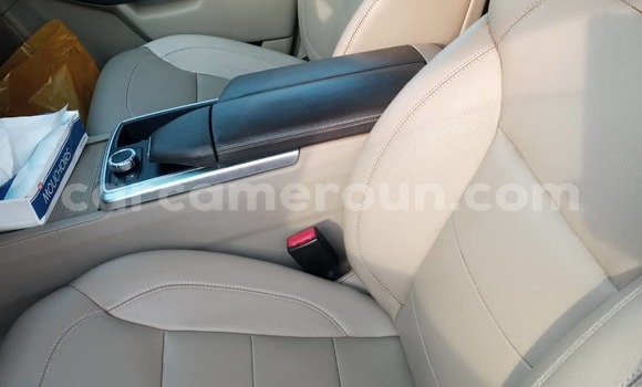 Acheter Occasion Voiture Mercedes‒Benz ML–Class Blanc à Yaoundé, Central Cameroon Acheter Occasion Voiture Mercedes‒Benz ML–Class Blanc à Yaoundé, Central Cameroon