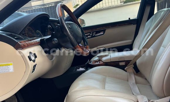 Acheter Occasion Voiture Mercedes‒Benz S-klasse Blanc à Yaoundé, Central Cameroon Acheter Occasion Voiture Mercedes‒Benz S-klasse Blanc à Yaoundé, Central Cameroon