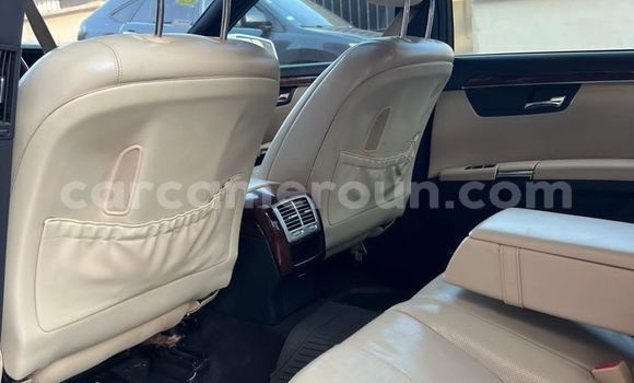 Acheter Occasion Voiture Mercedes‒Benz S-klasse Blanc à Yaoundé, Central Cameroon Acheter Occasion Voiture Mercedes‒Benz S-klasse Blanc à Yaoundé, Central Cameroon