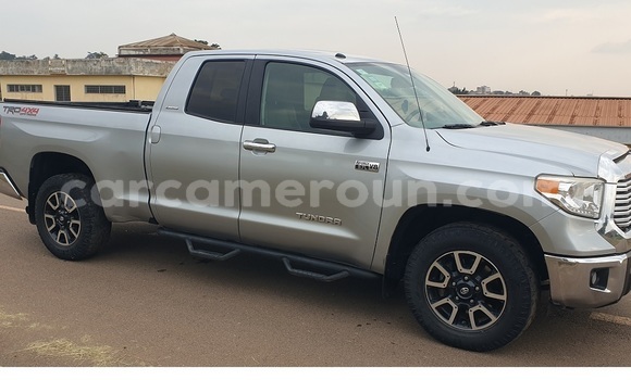 Acheter Occasion Voiture Toyota Tundra Gris à Yaoundé, Central Cameroon