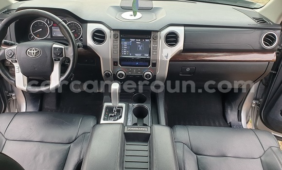 Acheter Occasion Voiture Toyota Tundra Gris à Yaoundé, Central Cameroon Acheter Occasion Voiture Toyota Tundra Gris à Yaoundé, Central Cameroon