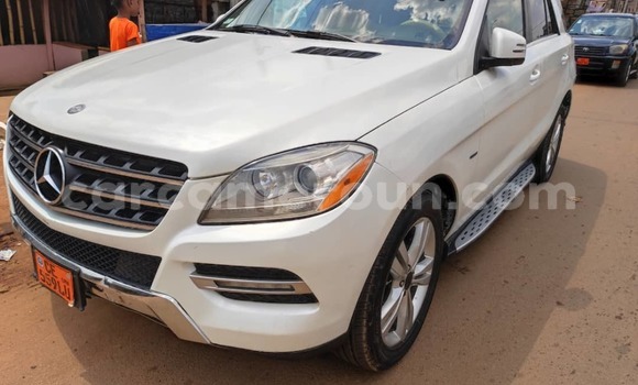 Acheter Occasion Voiture Mercedes‒Benz ML–Class Blanc à Yaoundé, Central Cameroon Acheter Occasion Voiture Mercedes‒Benz ML–Class Blanc à Yaoundé, Central Cameroon