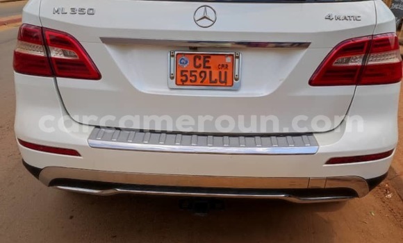 Acheter Occasion Voiture Mercedes‒Benz ML–Class Blanc à Yaoundé, Central Cameroon Acheter Occasion Voiture Mercedes‒Benz ML–Class Blanc à Yaoundé, Central Cameroon