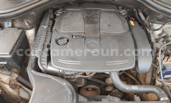 Acheter Occasion Voiture Mercedes‒Benz ML–Class Blanc à Yaoundé, Central Cameroon Acheter Occasion Voiture Mercedes‒Benz ML–Class Blanc à Yaoundé, Central Cameroon