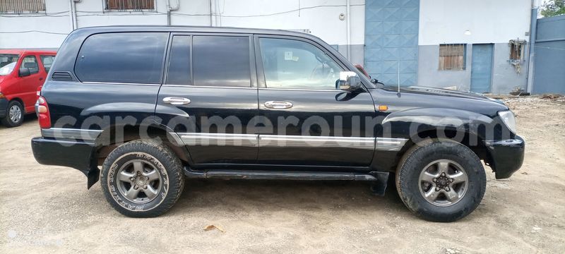 Big with watermark toyota land cruiser littoral cameroon douala 9089