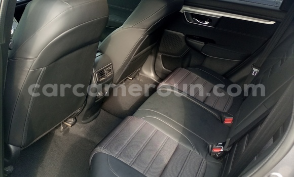 Acheter Import Voiture Honda CR–V Gris à Douala, Littoral Cameroon Acheter Import Voiture Honda CR–V Gris à Douala, Littoral Cameroon
