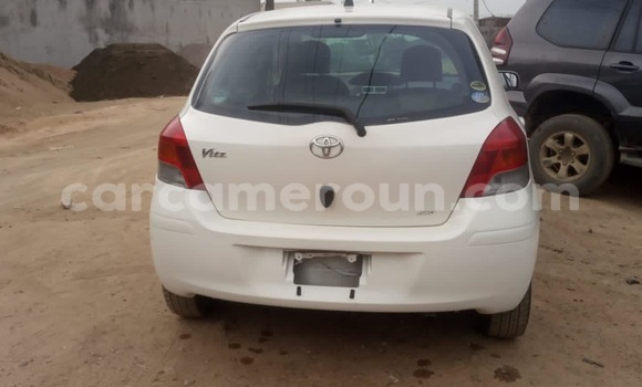 Acheter Neuf Voiture Toyota Vitz Blanc à Douala, Littoral Cameroon Acheter Neuf Voiture Toyota Vitz Blanc à Douala, Littoral Cameroon