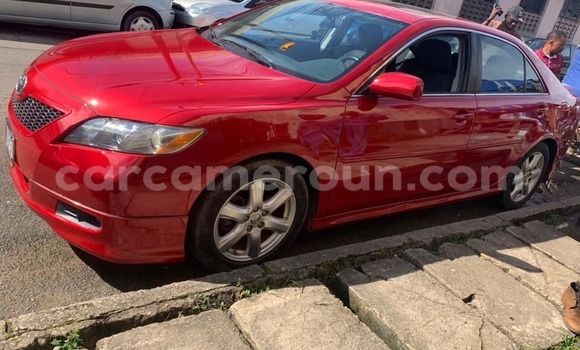 Acheter Neuf Voiture Toyota Camry Rouge à Douala, Littoral Cameroon Acheter Neuf Voiture Toyota Camry Rouge à Douala, Littoral Cameroon