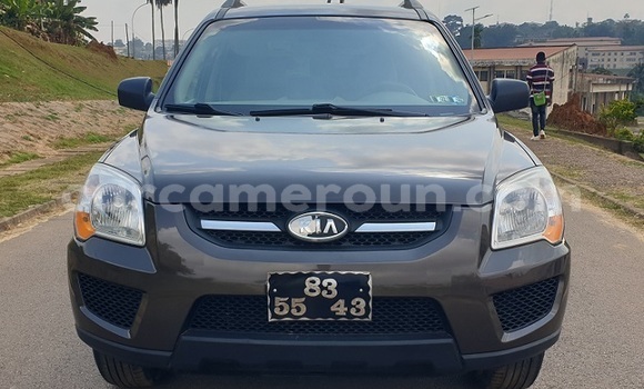 Acheter Occasion Voiture Kia Sportage Marron à Yaoundé, Central Cameroon Acheter Occasion Voiture Kia Sportage Marron à Yaoundé, Central Cameroon