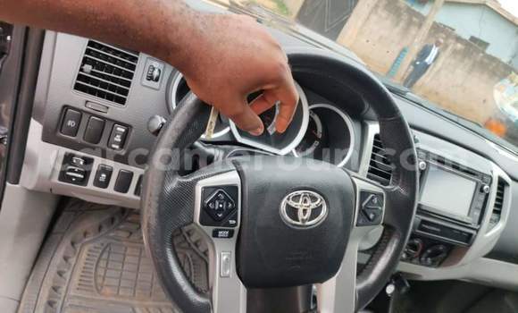 Acheter Occasion Voiture Toyota Tacoma Gris à Yaoundé, Central Cameroon Acheter Occasion Voiture Toyota Tacoma Gris à Yaoundé, Central Cameroon