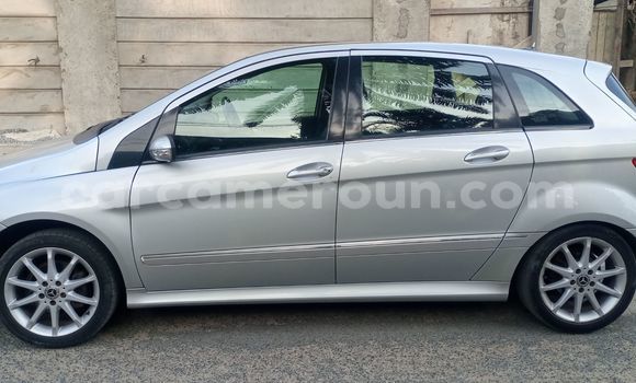 Acheter Import Voiture Mercedes‒Benz B-klasse Gris à Douala, Littoral Cameroon Acheter Import Voiture Mercedes‒Benz B-klasse Gris à Douala, Littoral Cameroon