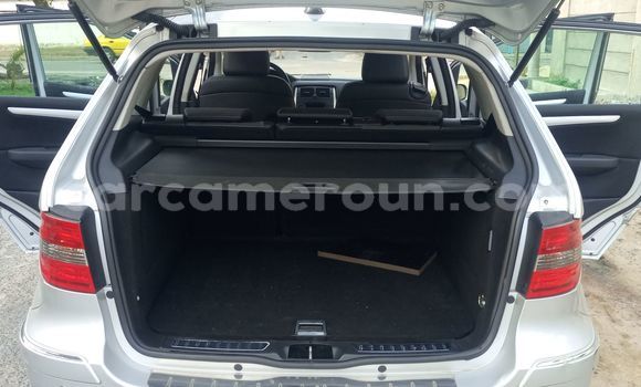 Acheter Import Voiture Mercedes‒Benz B-klasse Gris à Douala, Littoral Cameroon Acheter Import Voiture Mercedes‒Benz B-klasse Gris à Douala, Littoral Cameroon