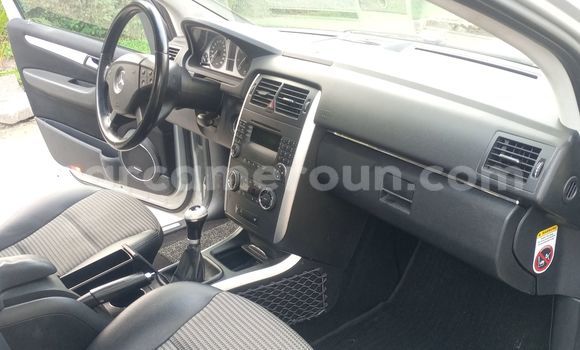 Acheter Import Voiture Mercedes‒Benz B-klasse Gris à Douala, Littoral Cameroon Acheter Import Voiture Mercedes‒Benz B-klasse Gris à Douala, Littoral Cameroon