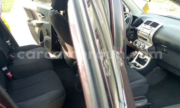 Sayi Imported Toyota Urban Cruiser Sauran Mota in Douala a Ƙasar Kamaru Sayi Imported Toyota Urban Cruiser Sauran Mota in Douala a Ƙasar Kamaru