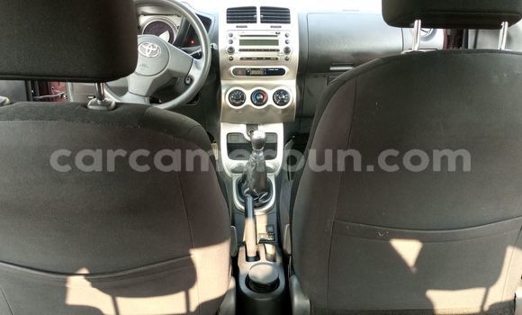 Sayi Imported Toyota Urban Cruiser Sauran Mota in Douala a Ƙasar Kamaru Sayi Imported Toyota Urban Cruiser Sauran Mota in Douala a Ƙasar Kamaru