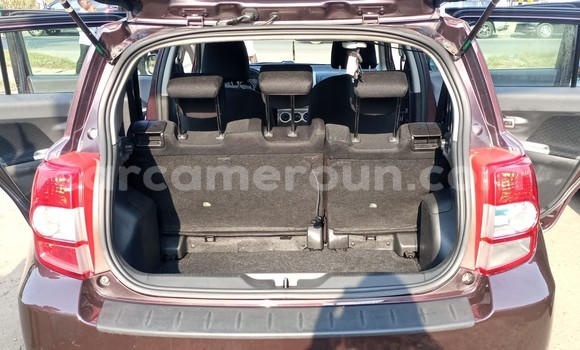 Sayi Imported Toyota Urban Cruiser Sauran Mota in Douala a Ƙasar Kamaru Sayi Imported Toyota Urban Cruiser Sauran Mota in Douala a Ƙasar Kamaru