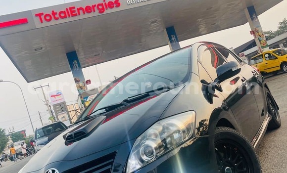 Acheter Occasion Voiture Toyota Auris Noir à Douala, Littoral Cameroon Acheter Occasion Voiture Toyota Auris Noir à Douala, Littoral Cameroon