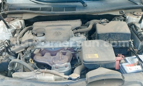 Acheter Occasion Voiture Toyota Camry Blanc à Douala, Littoral Cameroon Acheter Occasion Voiture Toyota Camry Blanc à Douala, Littoral Cameroon