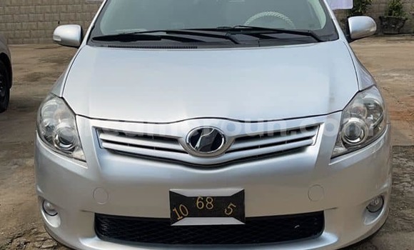 Acheter Occasion Voiture Toyota Auris Gris à Douala, Littoral Cameroon