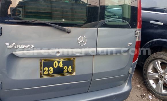 Sayi Imported Mercedes‒Benz Vaneo Azurfa Mota in Douala a Ƙasar Kamaru Sayi Imported Mercedes‒Benz Vaneo Azurfa Mota in Douala a Ƙasar Kamaru