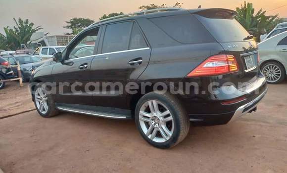 Acheter Occasion Voiture Mercedes‒Benz ML–Class Noir à Yaoundé, Central Cameroon Acheter Occasion Voiture Mercedes‒Benz ML–Class Noir à Yaoundé, Central Cameroon