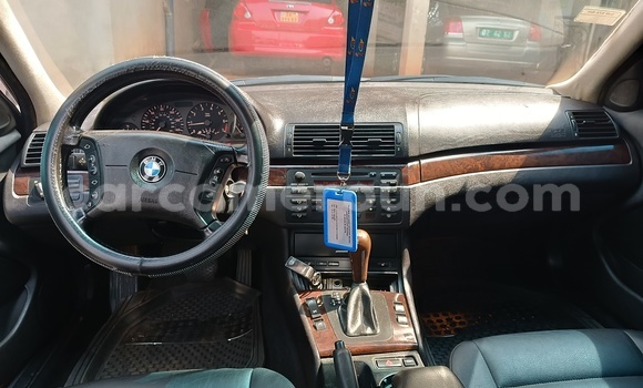 Acheter Occasion Voiture BMW 326 Gris à Yaoundé, Central Cameroon Acheter Occasion Voiture BMW 326 Gris à Yaoundé, Central Cameroon