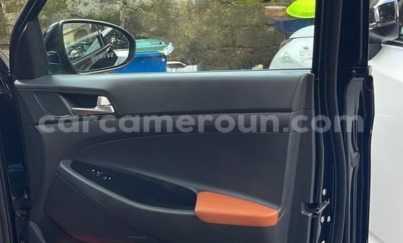 Acheter Occasion Voiture Hyundai Tucson Noir à Douala, Littoral Cameroon Acheter Occasion Voiture Hyundai Tucson Noir à Douala, Littoral Cameroon