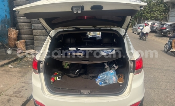 Acheter Occasion Voiture Hyundai Tucson Blanc à Douala, Littoral Cameroon Acheter Occasion Voiture Hyundai Tucson Blanc à Douala, Littoral Cameroon